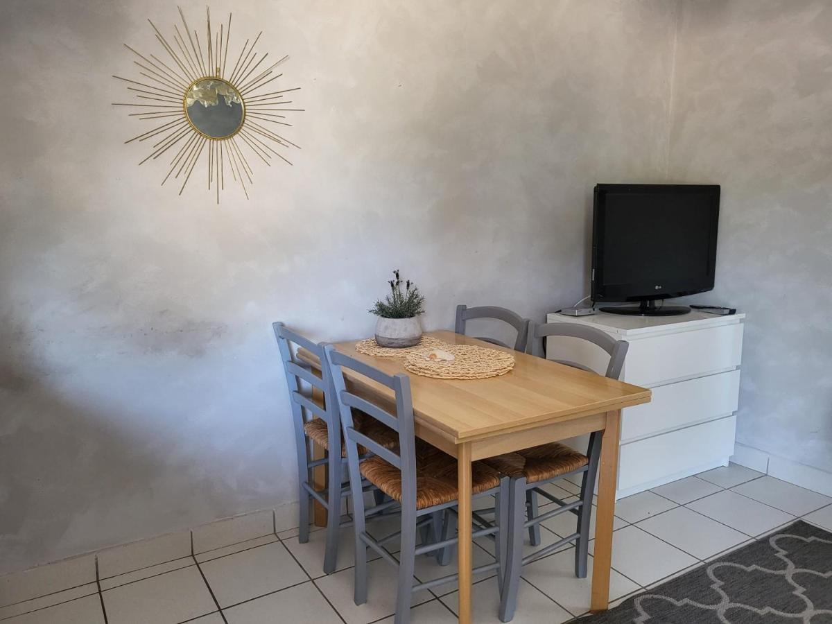 Apartments Grgic ニヴィーチェ エクステリア 写真